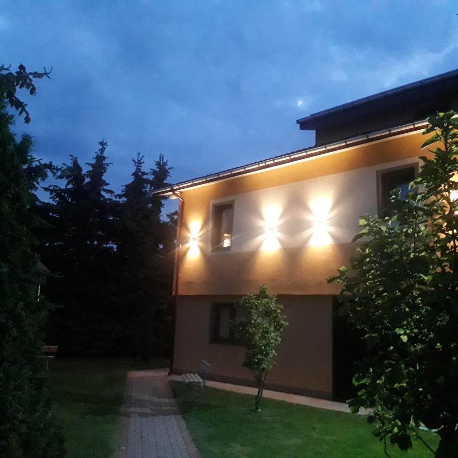 Noclegi I Restauracja Gracja Белхатув Экстерьер фото